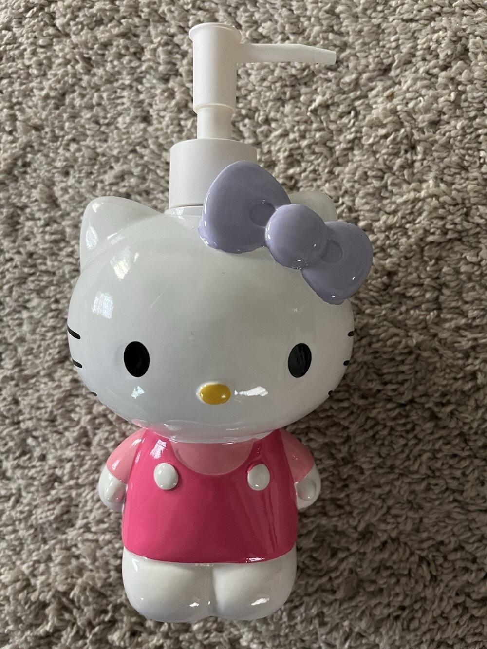 🎀 Sanrio HELLO KITTY Bath Body Soap Lotion Pump DISPENSER w/ Pink Bow & Dress🧼